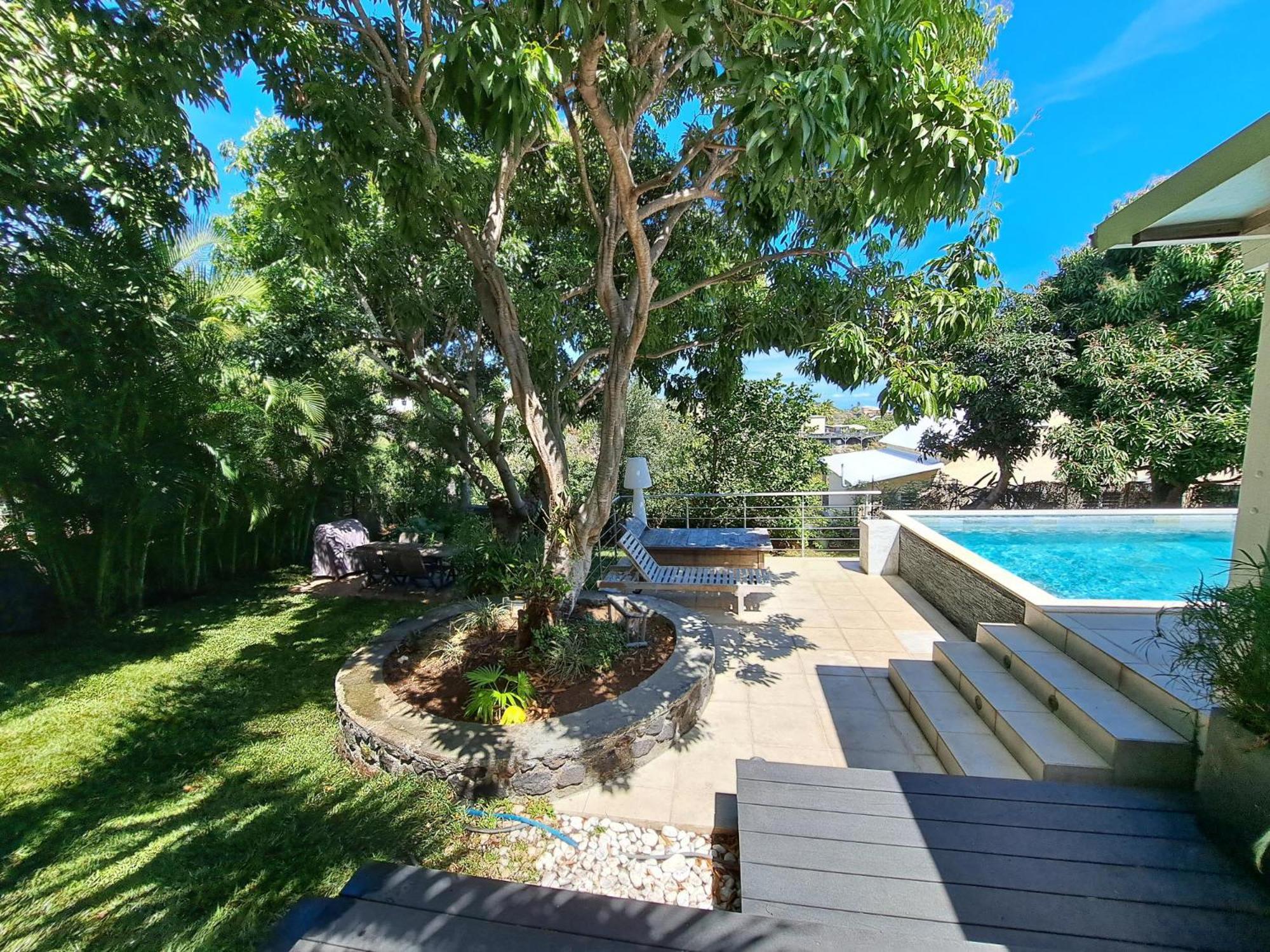 Villa Tropicale - Meuble De Tourisme 4 Etoiles Saint-Gilles-les Bains Eksteriør bilde