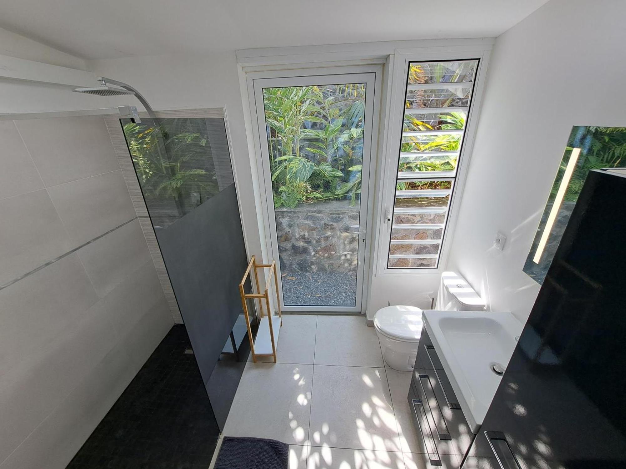 Villa Tropicale - Meuble De Tourisme 4 Etoiles Saint-Gilles-les Bains Eksteriør bilde