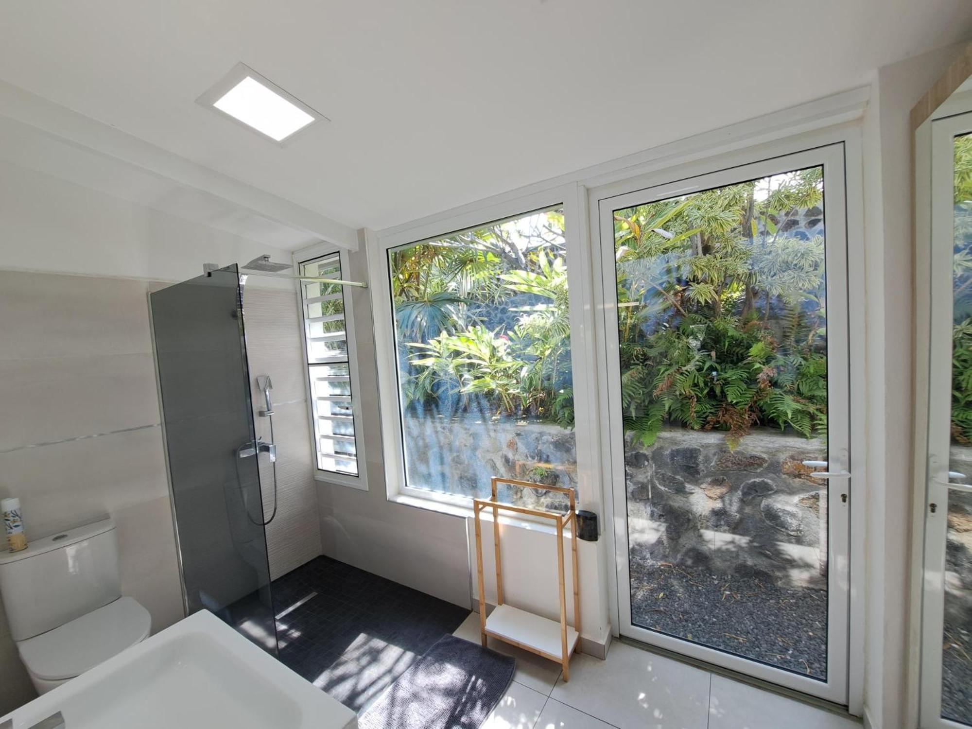 Villa Tropicale - Meuble De Tourisme 4 Etoiles Saint-Gilles-les Bains Eksteriør bilde